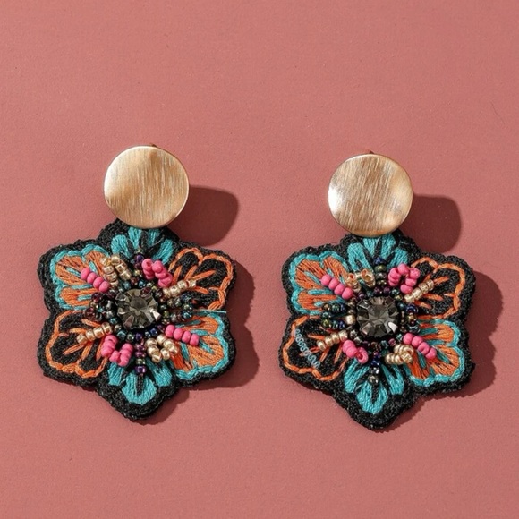 Free People Jewelry - Artist Beaded Embroidery Earrings